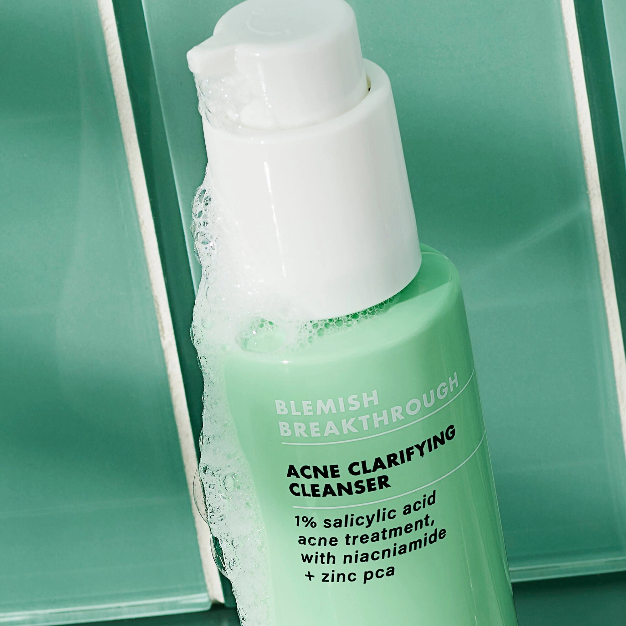 Blemish Breakthrough Acne Clarifying Cleanser