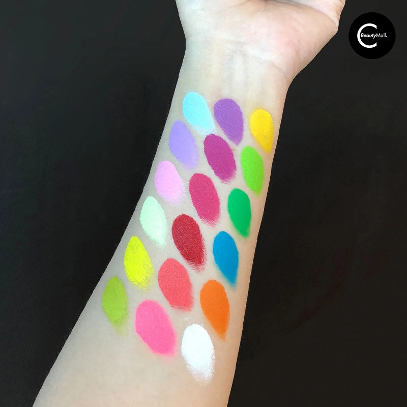 CARMELA Velvet Matte Shadow Stick