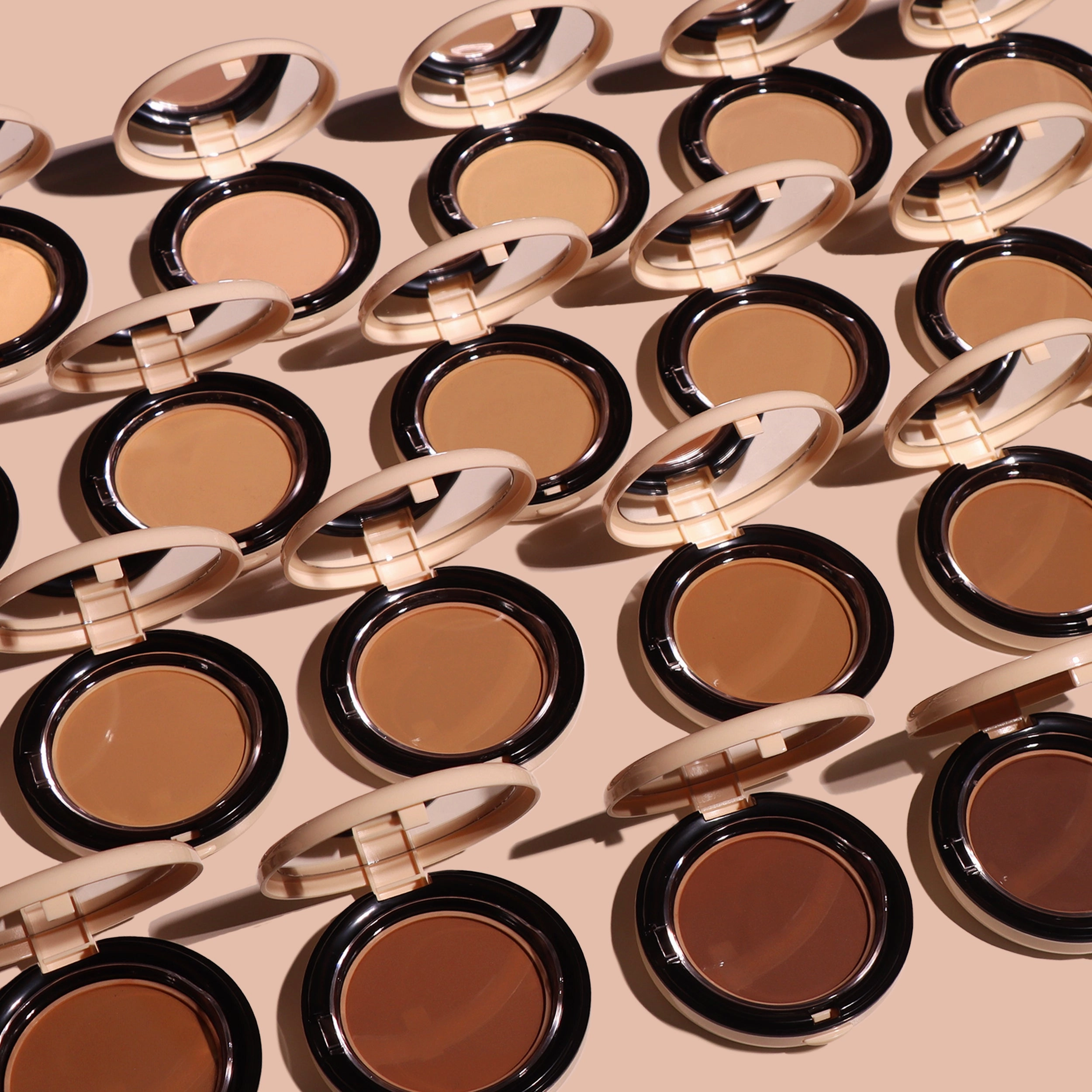 Complete Wear™ Powder Foundation (475W)