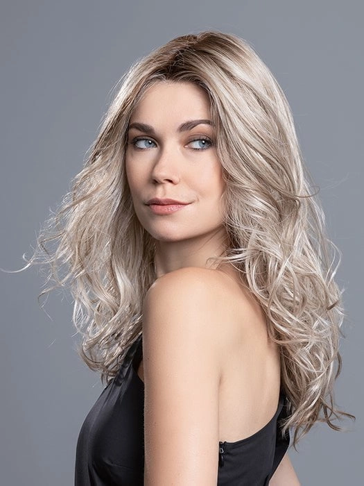 Diva | Synthetic Lace Front Wig (Mono Part)