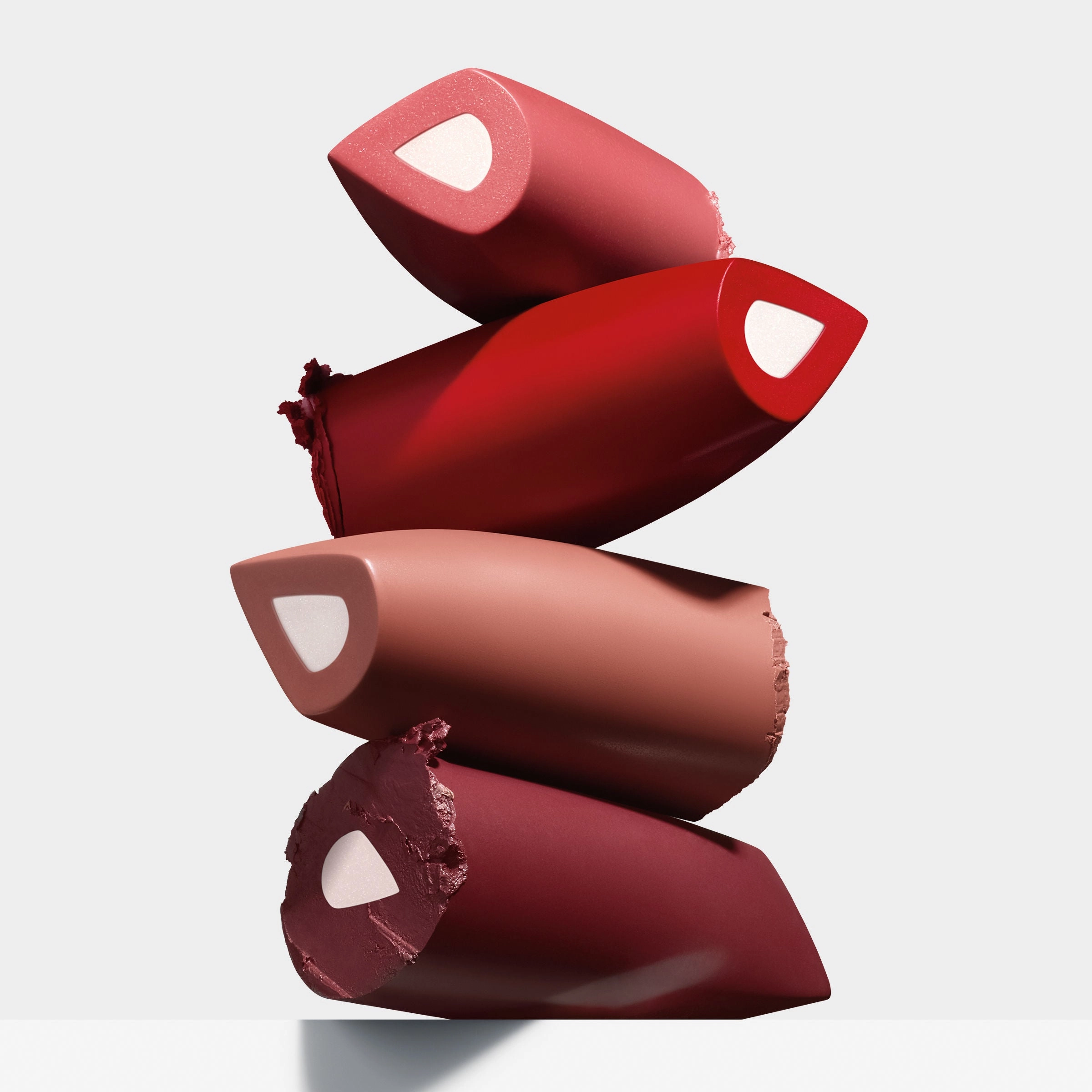 Dramatically Different Lipstick Shaping Lip Colour