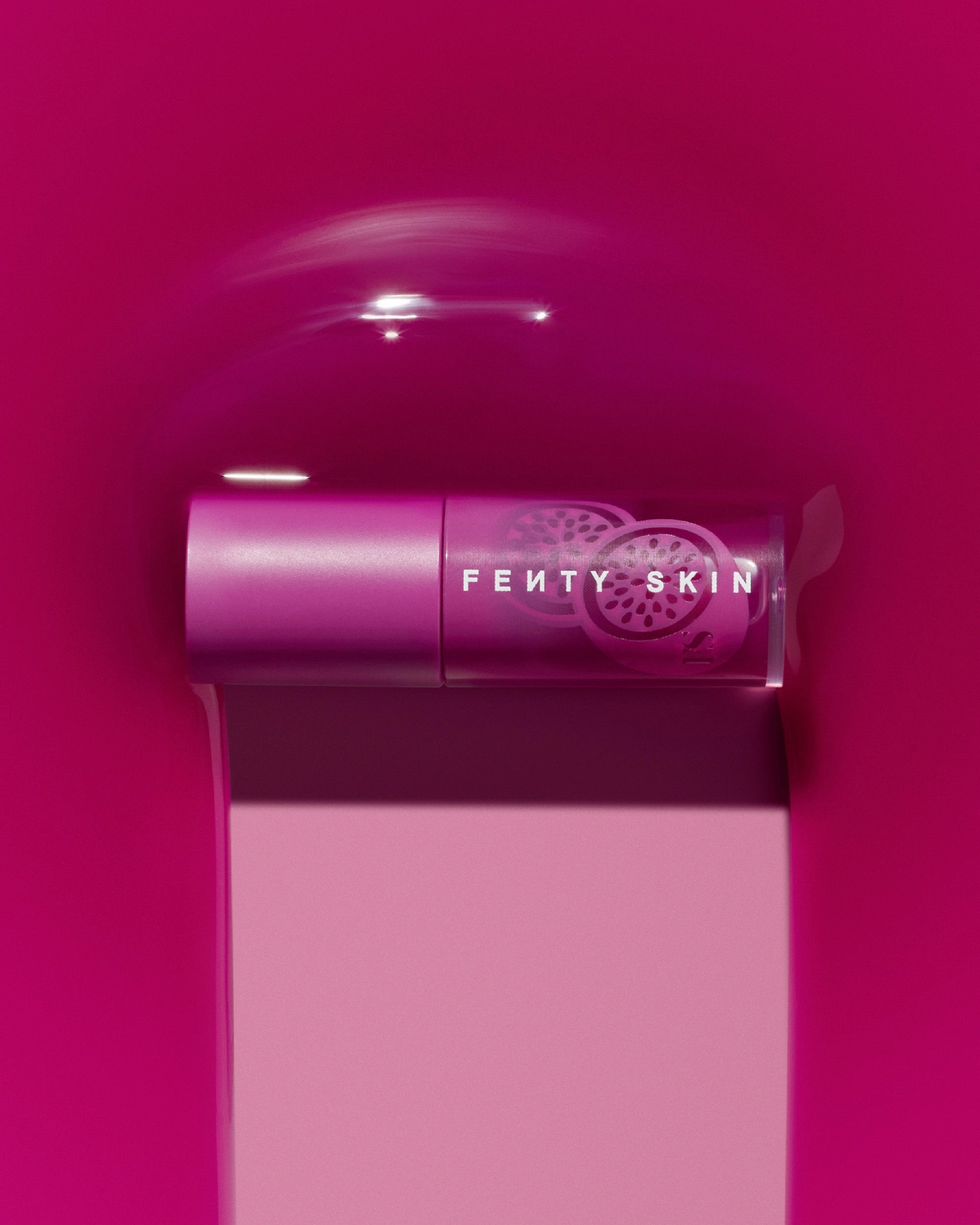 Fenty Treatz Hydrating   Strengthening Lip Oil — Passion Fruit