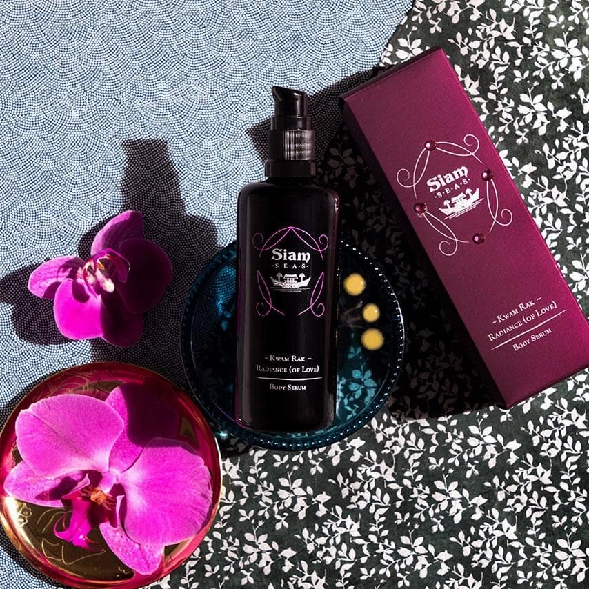 Kwam Rak Radiance of Love Body Serum