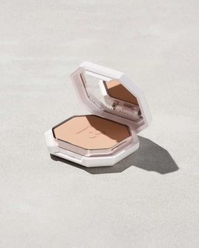 Pro Filt'r Soft Matte Powder Foundation — #200