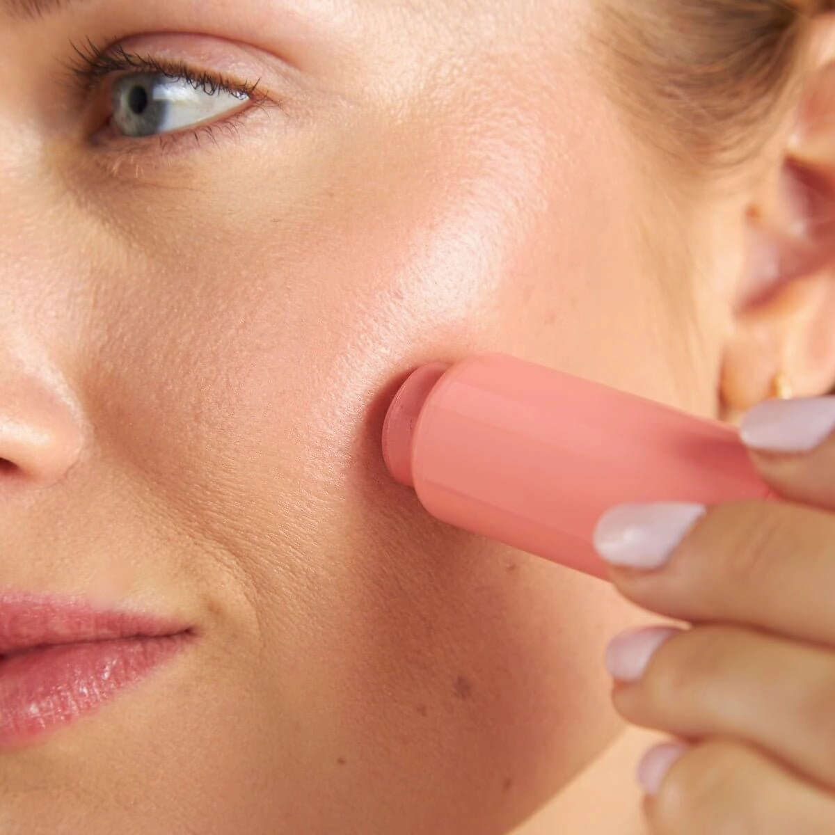 Silky Tint Creamy Multitasking Stick with Peptides