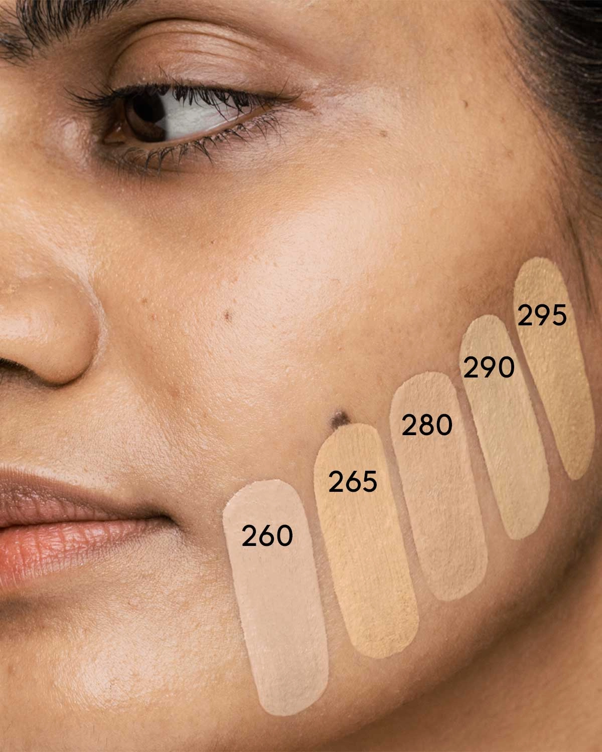 Soft'lit Naturally Luminous Longwear Foundation — 290